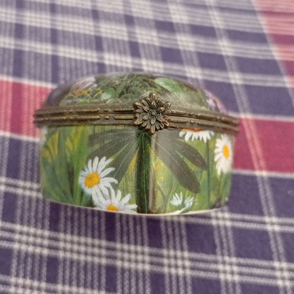 Trinket - Picture 8 of 10